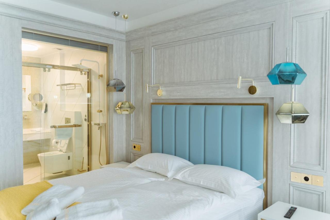 Hotel Maris 울친 외부 사진