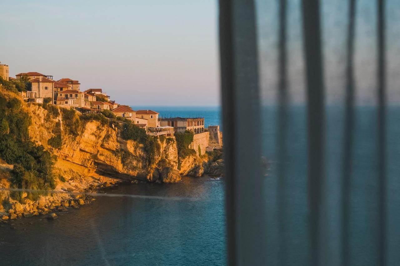 Hotel Maris 울친 외부 사진