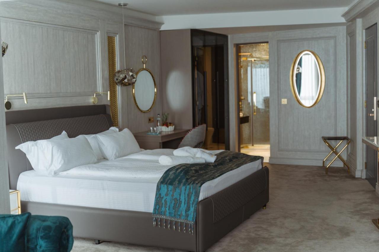 Hotel Maris 울친 외부 사진