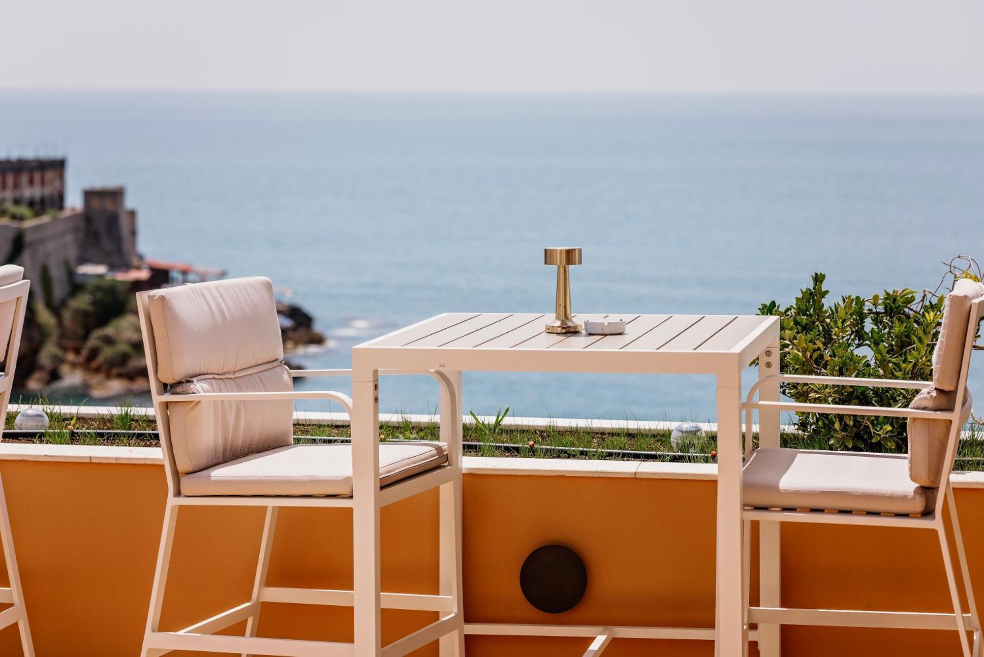 Hotel Maris 울친 외부 사진
