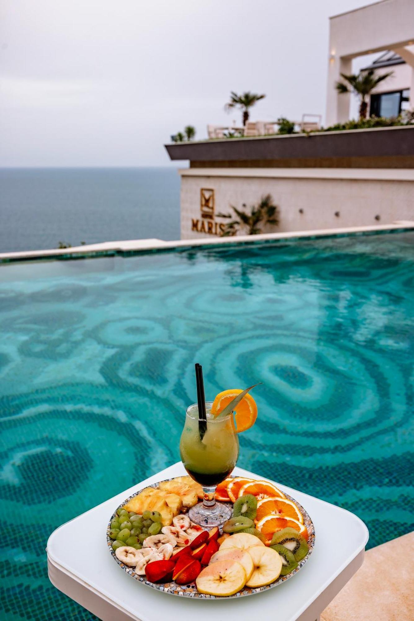 Hotel Maris 울친 외부 사진