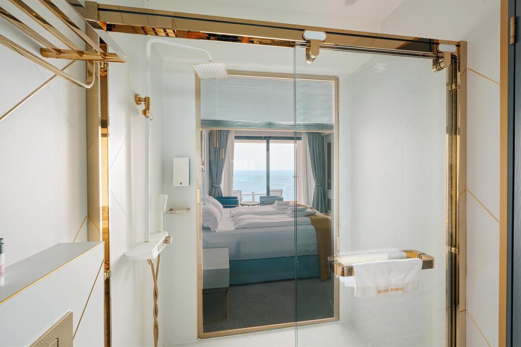 Hotel Maris 울친 외부 사진